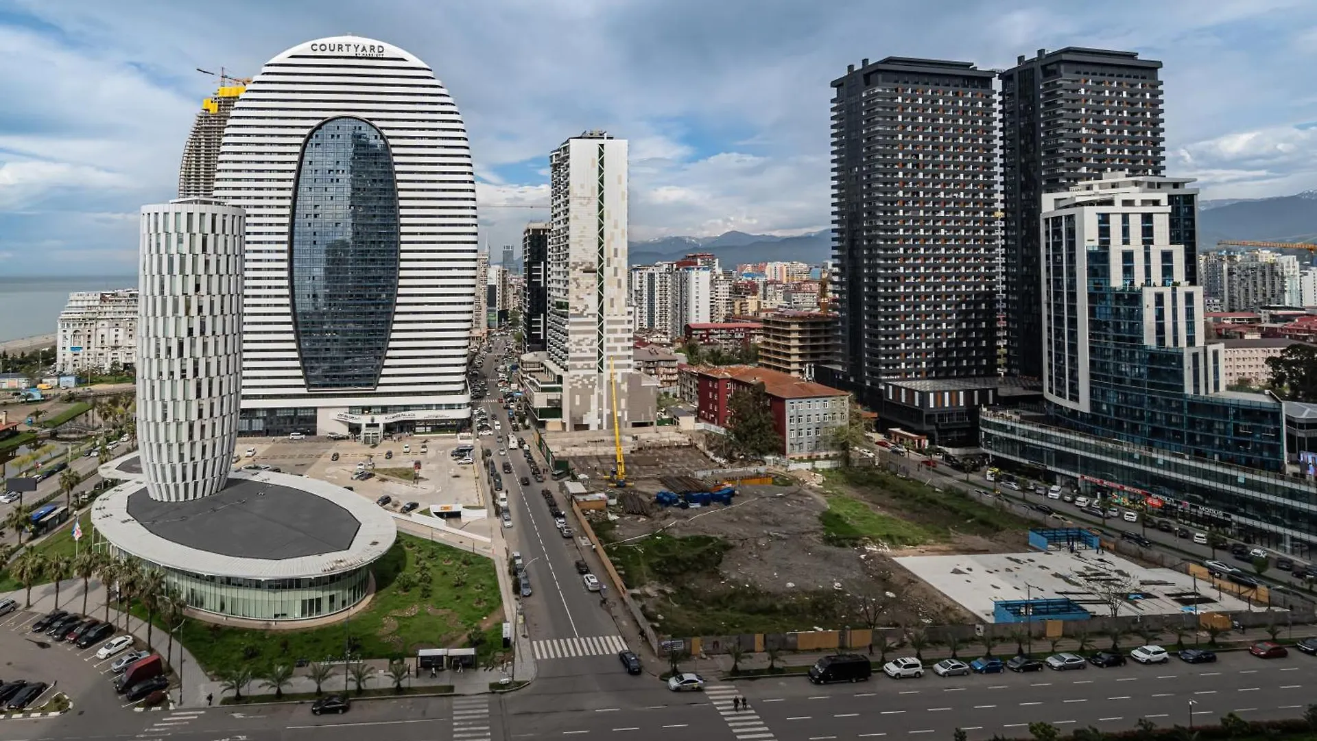 Orbi City Hotel In Batumi With Sea View Georgien